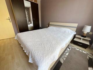 A one-bedroom apartment - 8