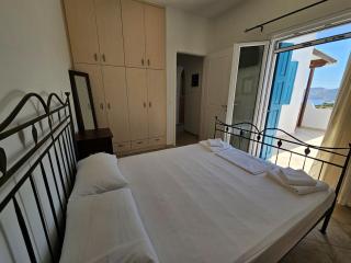 Trypiti Sea View Apartment - Tripití - 3