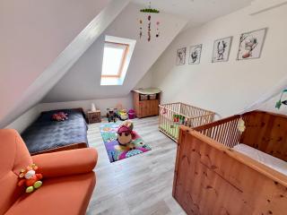 Ruhige FeWo mit eingezäunten Garten - familienfreundlich - Garz-Rügen - 8