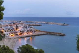 SPACIOUS FLAT WITH SEA VIEWS, FOR 8 PEOPLE WITH 3 BEDROOMS, 2 BATHROOMS and NEXT TO THE BEACH!! - Roda de Bará - 0