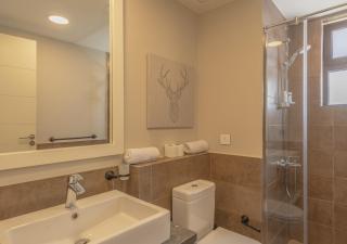 Prime 4BR Villa in Ancient Sands, El Gouna Private Swimming Pool & Lagoon Access - Hurghada - 4