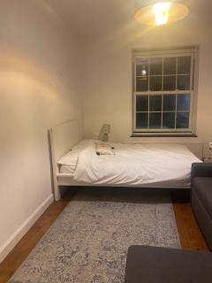 Modern London Apartment with 4 Bedrooms - Londra - 7