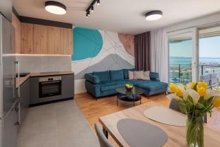 Split For You - 2BR Apartment with Free Garage Parking - 8