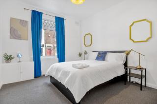 Ideal 3-bed House, Free Parking! - Stoke-on-Trent - 5