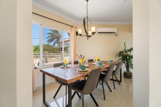 NEW 3BR 2BA Private Villa with Spacious Garden - Noord - 8