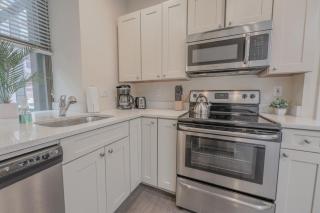 Luxury at 2br 2ba 200mbps Internet - 2