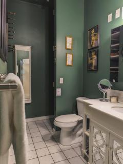 66 Center - Studio - Eureka Springs - 1