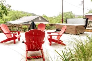 151 Spring Downtown Eureka Springs Suite F - 6