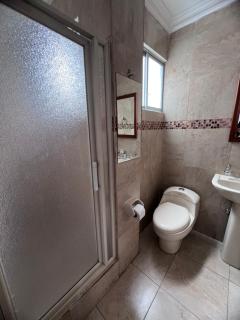 Hermoso departamento a pocos pasos del centro de la ciudad - Loja - 4