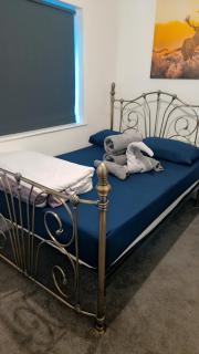 Ensuite Double Room in London - 2