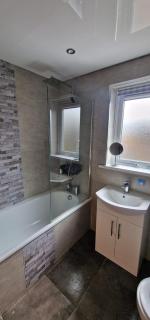 Modern city house, Belfast - Belfast - 7