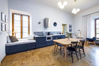 EASY RENT- Fontana Boutique Premium Plac Zamkowy - Lublin - 5