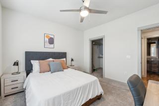 Chisholm Trace 1233 I Spacious 1 Bed 1 Bath - Cleburne - 0