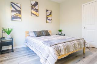 2BR Retreat Near Balboa Park - 3