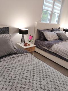 Apartments Honey House - Trebinje - 0