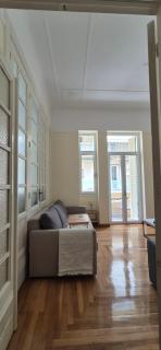 Spacious 4 plus1 Bedroom and 2 Bathroom at Top Location - Athene - 9