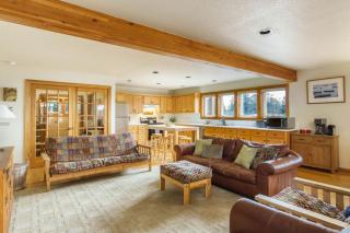 Seagrove by AvantStay Treetop Haven w Coastal Views - Neahkahnie Beach - 2