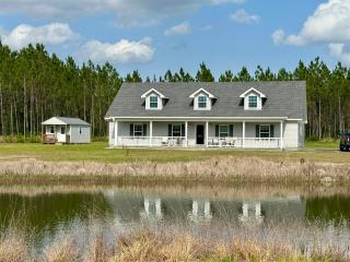 Modern Farmhouse W Pickleball - - 9