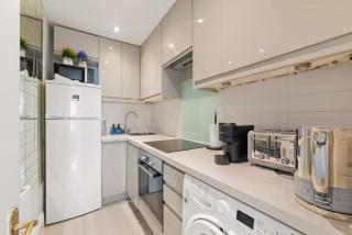SG, Classic Knightsbridge Loft Apartment - London - 9