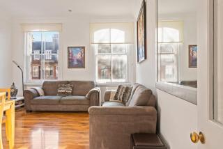 SG, Classic Knightsbridge Loft Apartment - London - 5