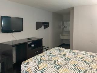 Motel 6 Baton Rouge East, LA I12 - 1