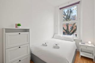 SG, Cosy Apartment in Paddington Central London - London - 3