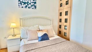Madonna Queen Apartment - 3 rooms, Garage - 4
