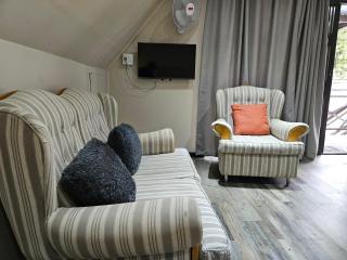 Cozy & Private Bachelor Flat - Somerset East - 5