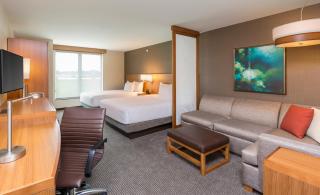 Hyatt Place Canton - Lake Cable - 8