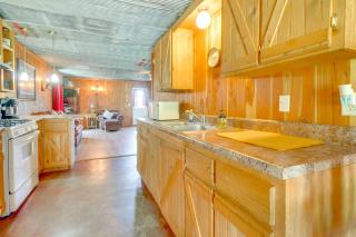 Secluded Everton Retreat with Ozark Mountain Views! - Everton - 1