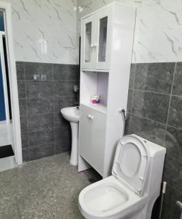 Penthouse Apartment 4BR 3BA Rooftop Patio BBB Nation Oasis Kigali - Kigali - 2