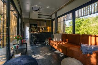 Water Hideout - Floating Luxury in Pure Wilderness - 1