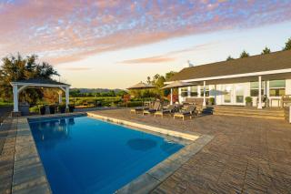 Chic Sonoma Oasis w Pool Bocce Hot Tub Minutes to Downtown - Sonoma - 0