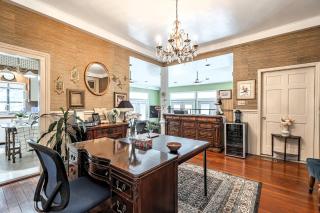 Unique Victorian Main House and Carriage House - 6