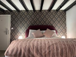 PAVILION ORPINGTON Hotel & Lounge Bar - Foots Cray - 1