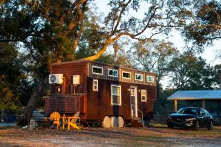 Tiny Home w Great Bay Views Pets Near Eglin Beach - 9