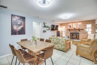 6 Mi to Gemini Springs Park Chic Home with Pool! - 5