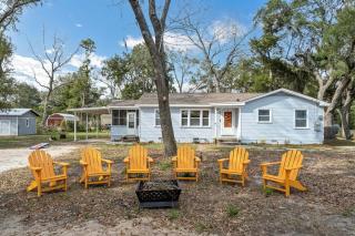 Tiny Home w Great Bay Views Pets Near Eglin Beach - 4