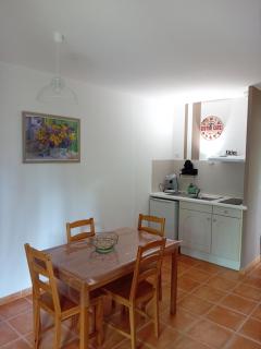 Mazet provençal climatisé 5 pers jardin et parking - 1