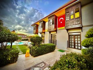 Livia Garden Hotel - Selçuk - 1