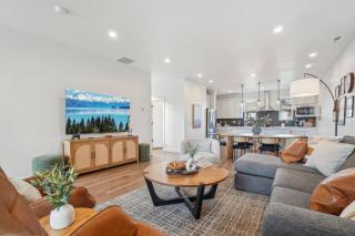 UTMG 5967 #27 | The Foxtrot on Mesa Arch - 2