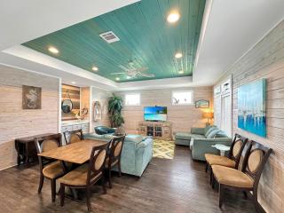 Turtle Beach - Crystal Beach - 7