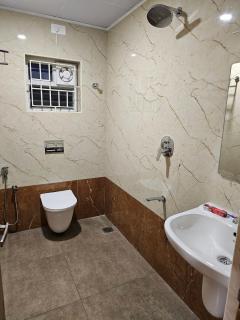 Hotel Grand Infinity Near Delhi Airport - Neu-Delhi - 5
