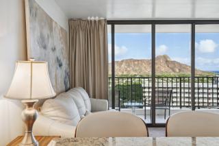 Oceanview Just Steps from Waikiki Beach 3007T1 - Honolulu - 6