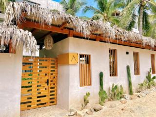 Casa Leah Puerto Escondido Huge Apartment -Zicatela Seaside Luxury Boutique Unit - with 2 outdoor Pools - Just Steps from zicatela and la punta beach - 1 - Puerto Escondido - 9