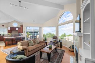 New-Bixby's Ocean View-Monthly-Special June Rate - Cambria - 9