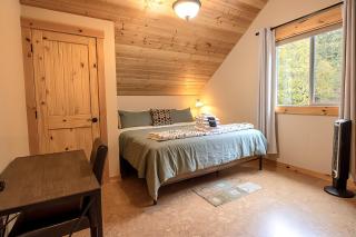 2 Kings, Fire Pit, Gameroom, EV charger, Dogs OK! - Glacier - 8