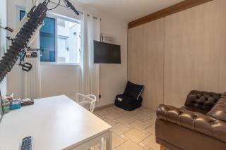 Stay Inn Comfortable Gonzaga Apartament - Em 1 minuto a pé tá na PRAIA Gonzaga em Santos e no Shopping Balneário, 2 ar-condicionados, portaria 24 horas, elevador, 1 vaga carro Gratís, wi-fi Grátis, enxoval Gratuito, PRAIA Santos Gonzaga, Bicicleta disponí - 9