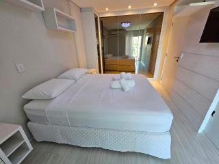 Lindo Apartamento Cobertura Próximo a Praia Brava em Praia de Cabeçudas - Itajaí - 7