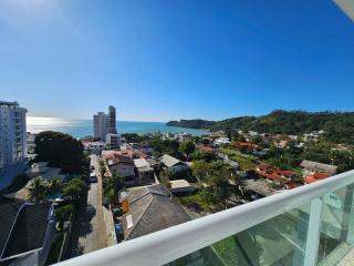 Lindo Apartamento Cobertura Próximo a Praia Brava em Praia de Cabeçudas - Itajaí - 6